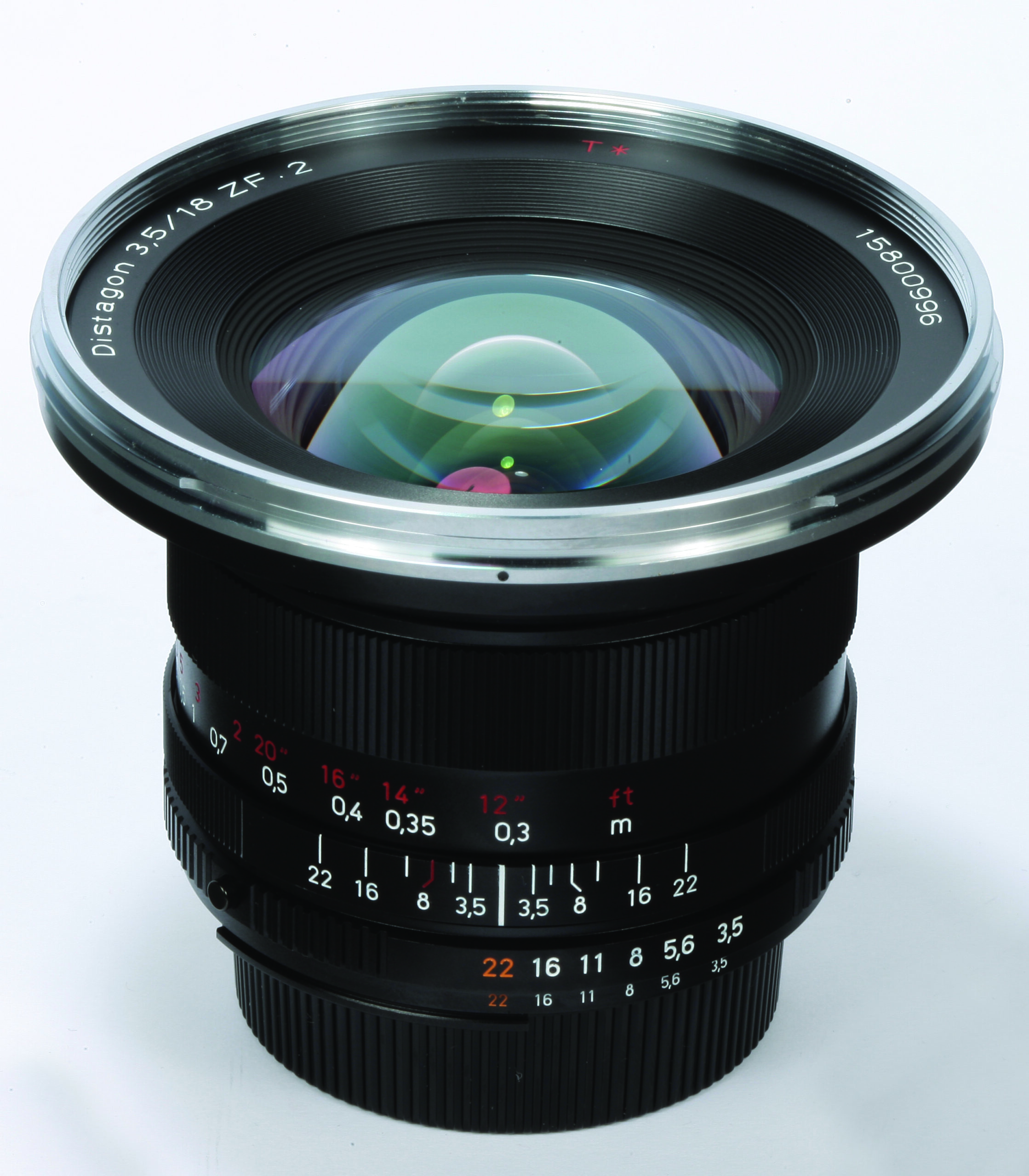 Zeiss Distagon T* 18mm f/3.5 ZF.2 Review - What Digital Camera