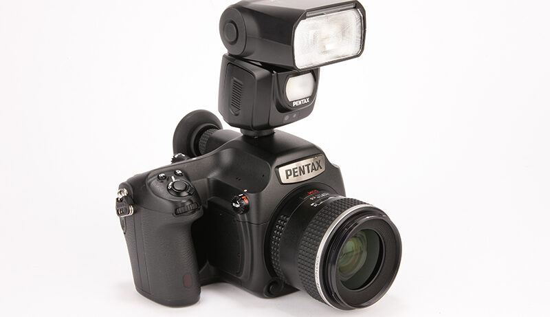 Pentax 645Z product shot 14