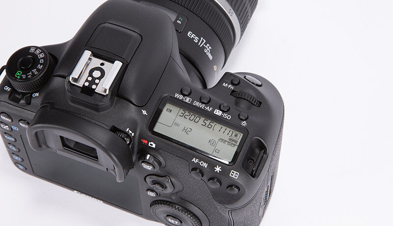 Canon EOS 7D Mark II product shot 3