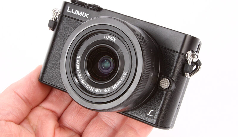 Panasonic Lumix GM5 product shot 1