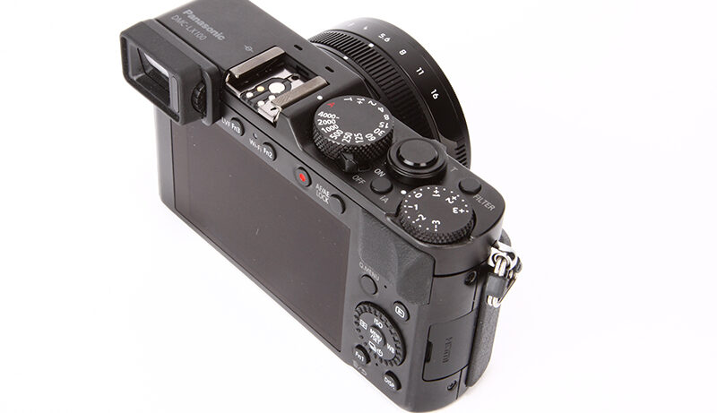 Panasonic Lumix LX100 product shot 6