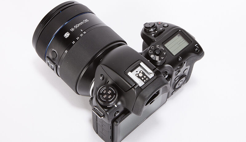 Samsung NX1 product shot 5
