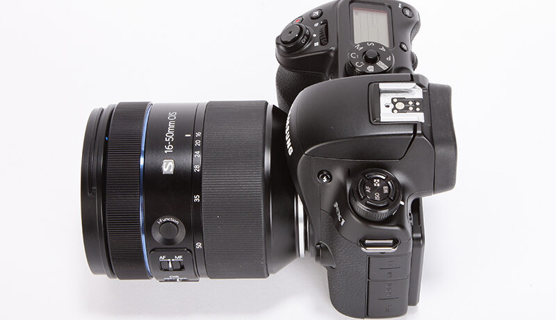 Samsung NX1 product shot 6