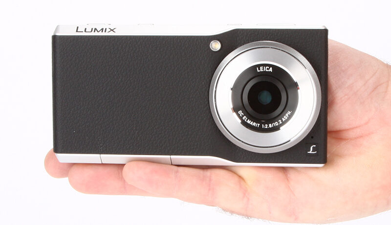 Panasonic Lumix CM1 product shot 1