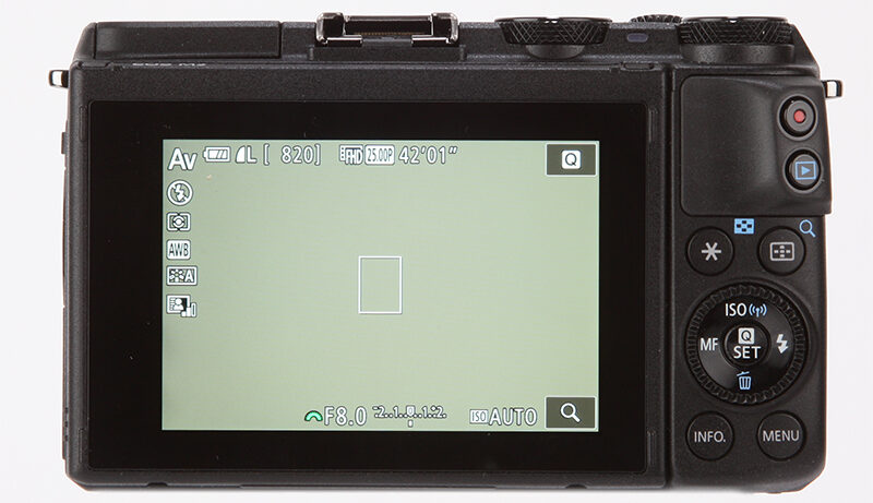 Canon EOS M3 product shot 14