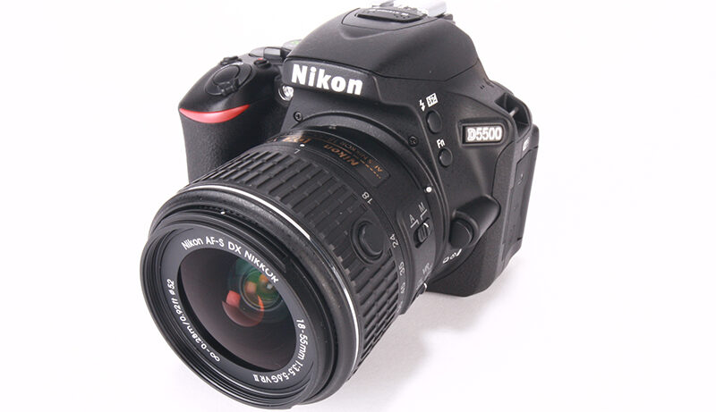 Nikon D5500 product shot 2