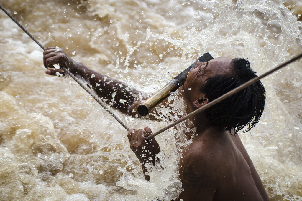 Nikon D7000 Goes Globetrotting