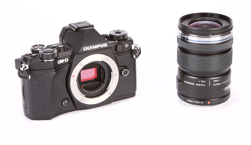 Olympus OM-D E-M5-II product shot 3