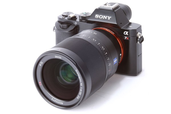 Sony Zeiss Distagon T* FE 35mm f/1.4 ZA on A7R