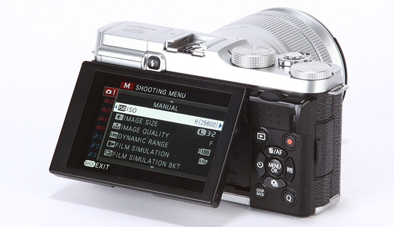 Fujifilm X-A2 product shot 11