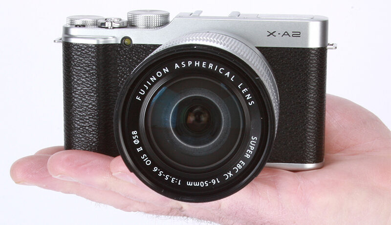 Fujifilm X-A2 product shot 2