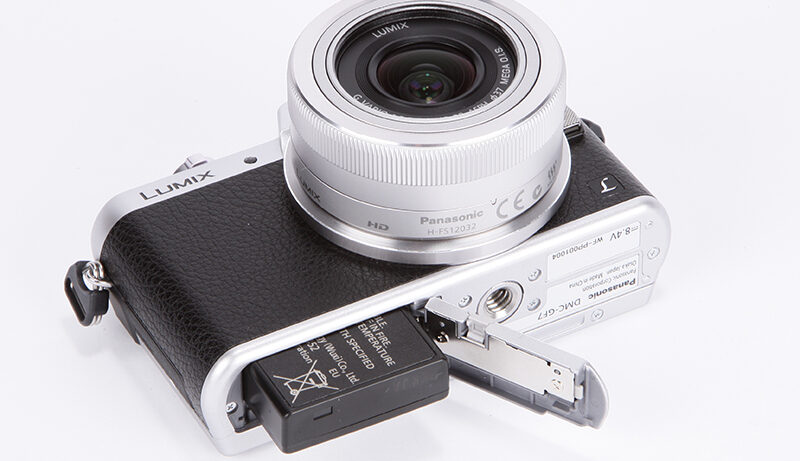 Panasonic Lumix GF7 product shot 4