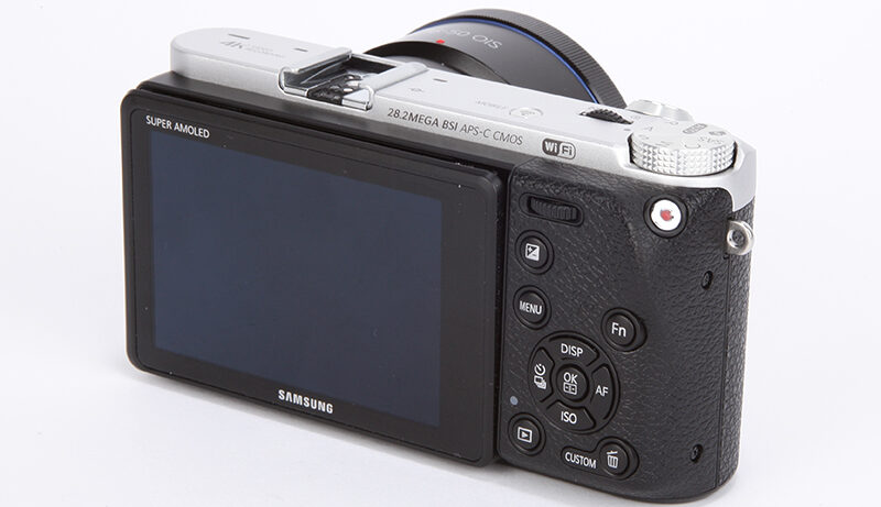 Samsung NX500 product shot 7