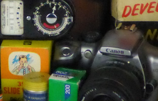 Panasonic_FT5__Diorama_3200