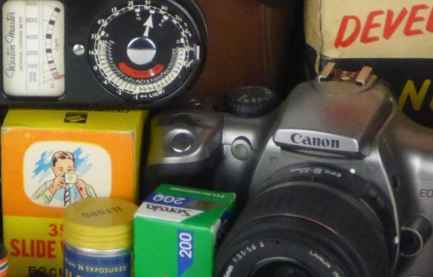 Panasonic_FT5__Diorama_800