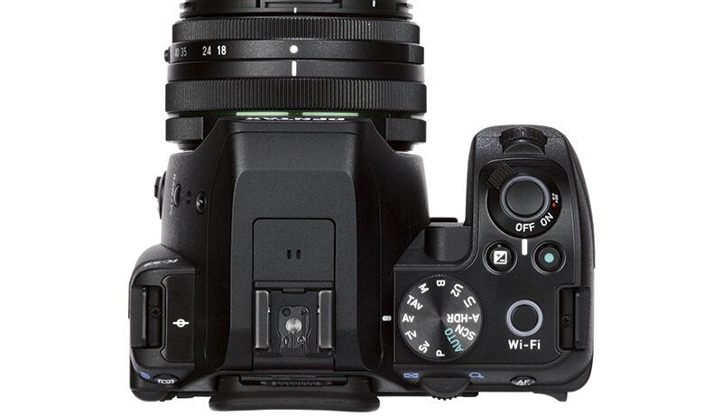 Pentax K-S2 product shot 8