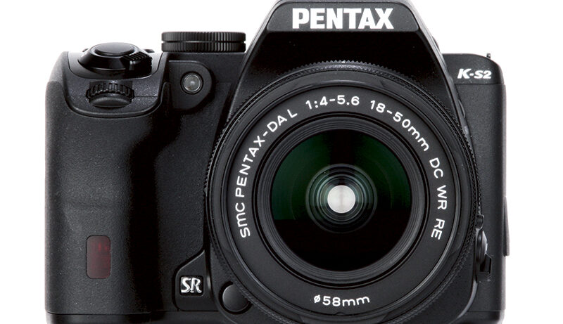 Pentax K-S2 product shot 9