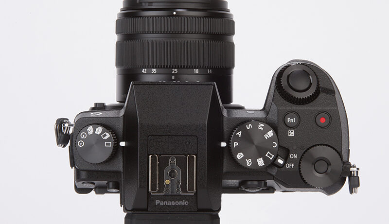 Panasonic Lumix G7 product shot 12