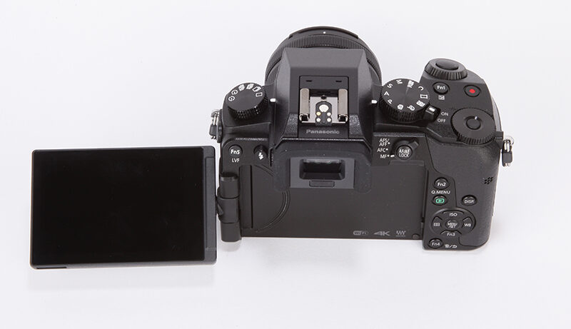 Panasonic Lumix G7 product shot 7