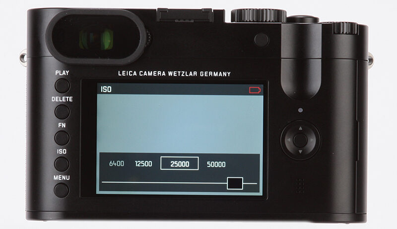 Leica Q product shot 12