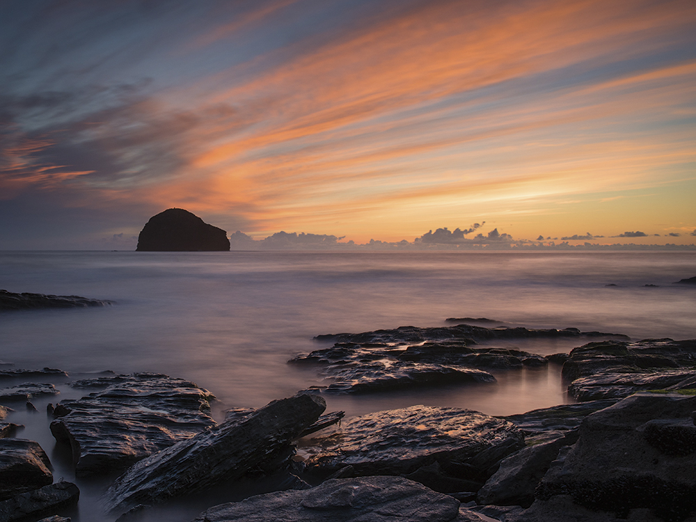 Filters,-Lee-Little-Stopper,-Trebarwith-Strand,-Audley-Jarvis