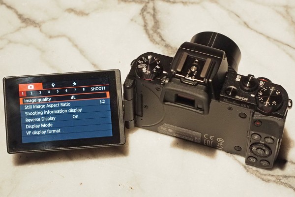 One the back, there's a fully articulated 1.-4-million-dot 3" touchscreen