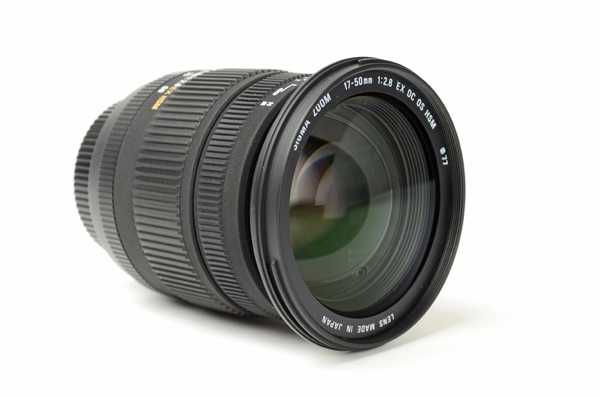 Best Standard Zoom Lenses for DSLRs