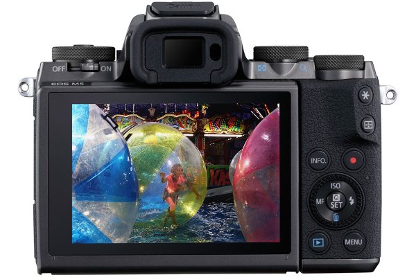 Canon EOS M5 back
