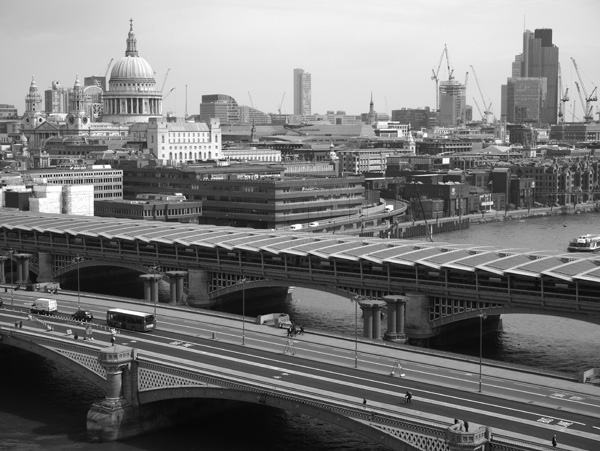 The new L.Monochome mode gives attractive images straight out of the camera