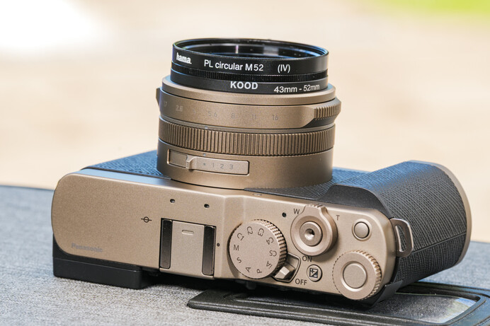 Panasonic Lumix DC-L10 compact camera review Damien Demolder