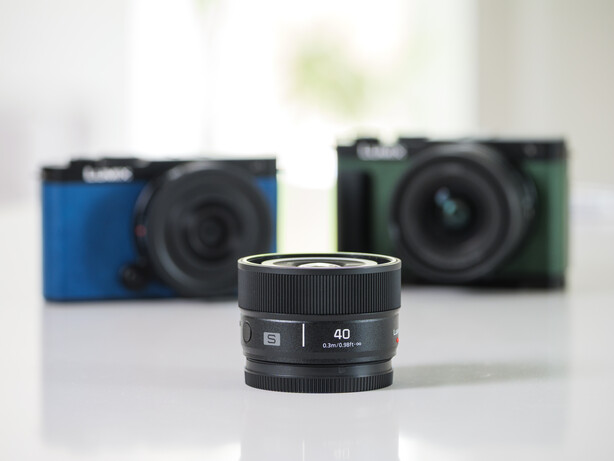 Nikon Coolpix S560 Review - What Digital Camera