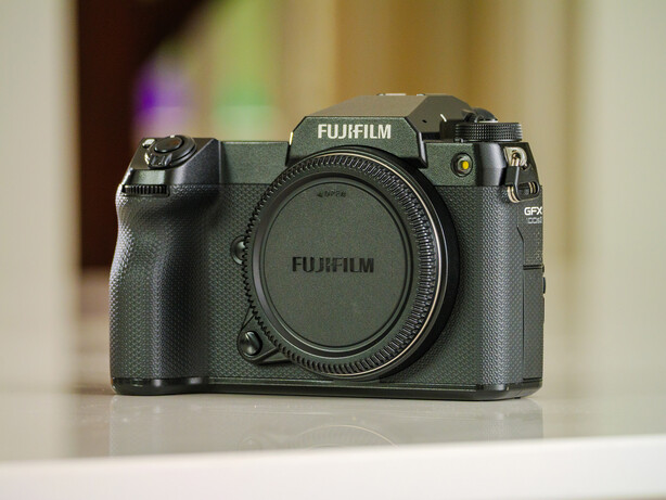 Fujifilm GFX100S ll review