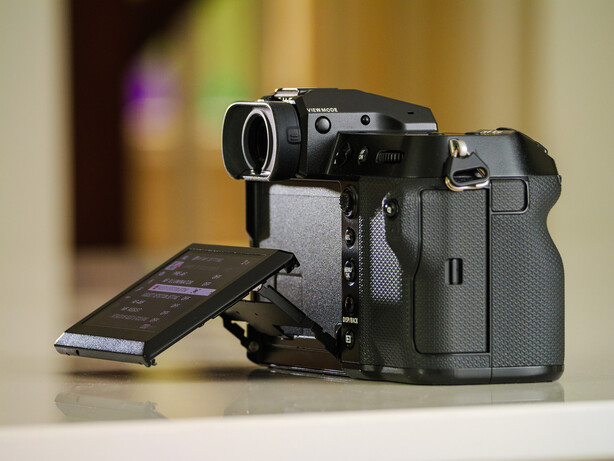 Fujifilm GFX100S ll review