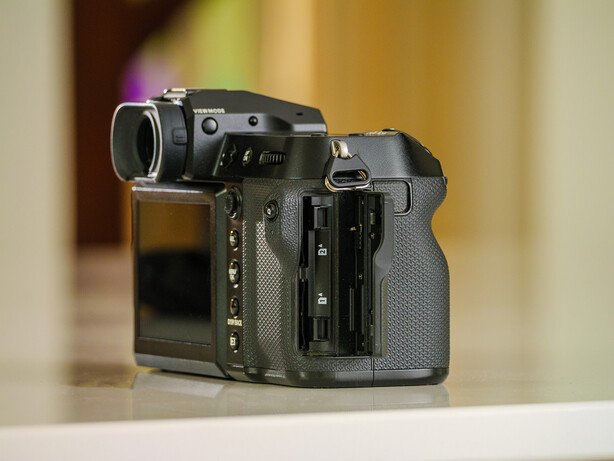 Fujifilm GFX100S ll review