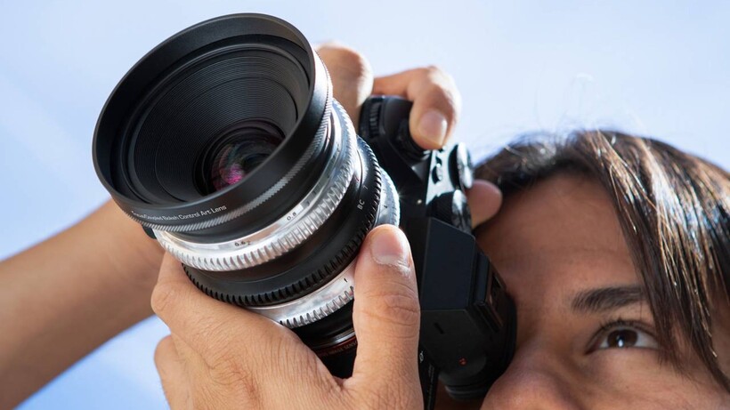 Lomography’s new Petzval lens lets you dial up the swirly bokeh