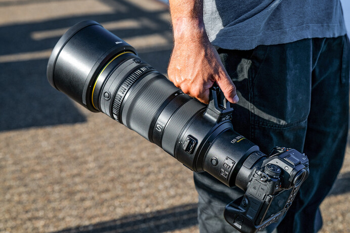 NIKKOR Z 120-300mm f/2.8 TC VR S