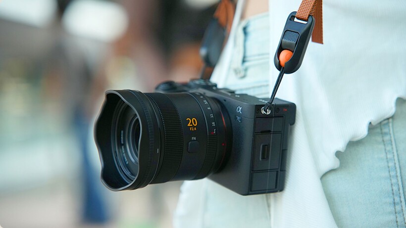SIRUI Swift Series 20mm F2.4 / 40mm F2.2 Full-Frame Autofocus Lens